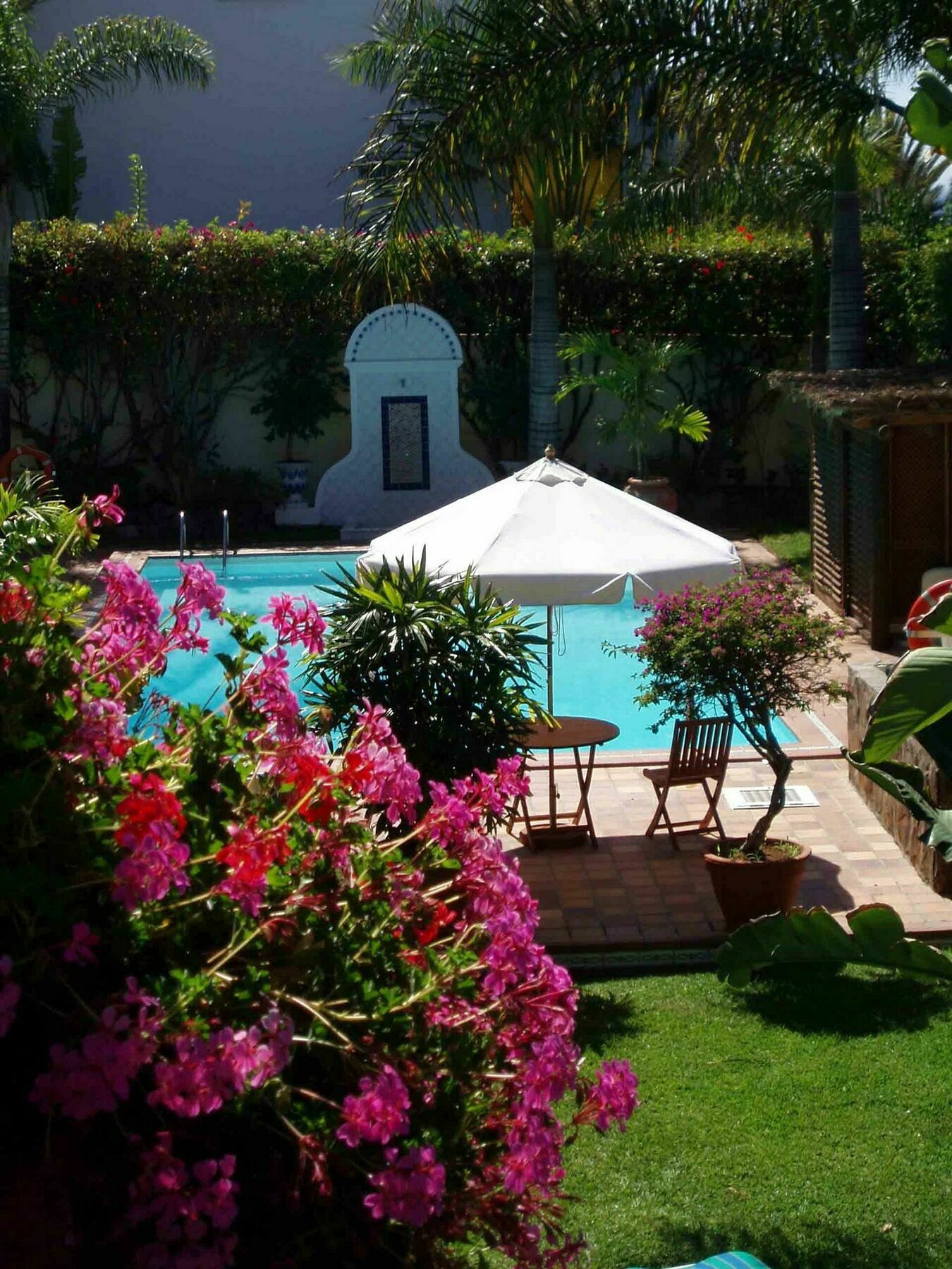 Апартаменты Alsol Nogal (Adults Only) Плайя-дель-Инглес Экстерьер фото